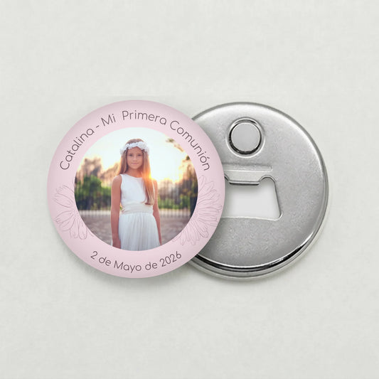 DALL·E 2024-12-12 12.19.55 - A minimalistic, clean template of a round white button badge, centered on a transparent background. The badge is plain white, with subtle shadows to g