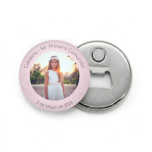 DALL·E 2024-12-12 12.19.55 - A minimalistic, clean template of a round white button badge, centered on a transparent background. The badge is plain white, with subtle shadows to g